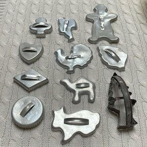 11 VTG cookie cutters. Tin. Holiday, everyday and playing cards.